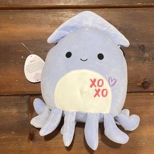 Stacy Squid Squishmallow 8”